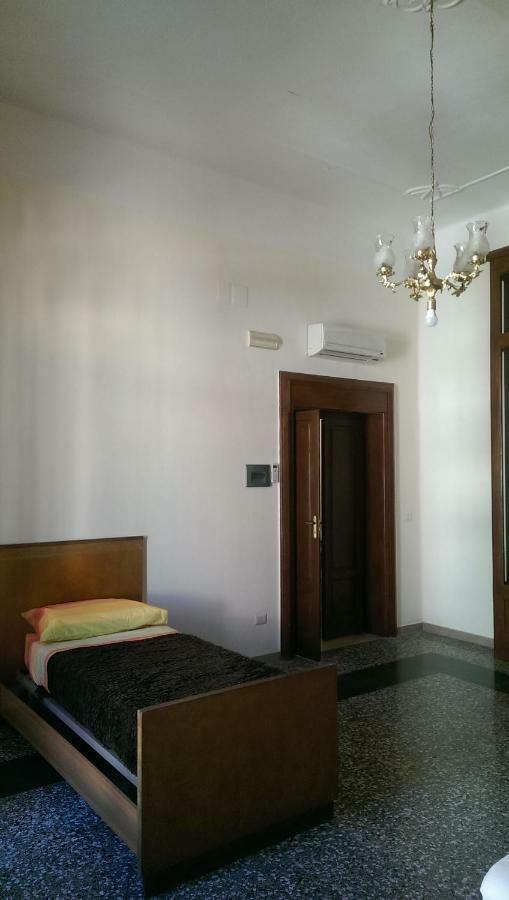 Palazzo Don Ruggiero Hotel San Ferdinando di Puglia Kültér fotó